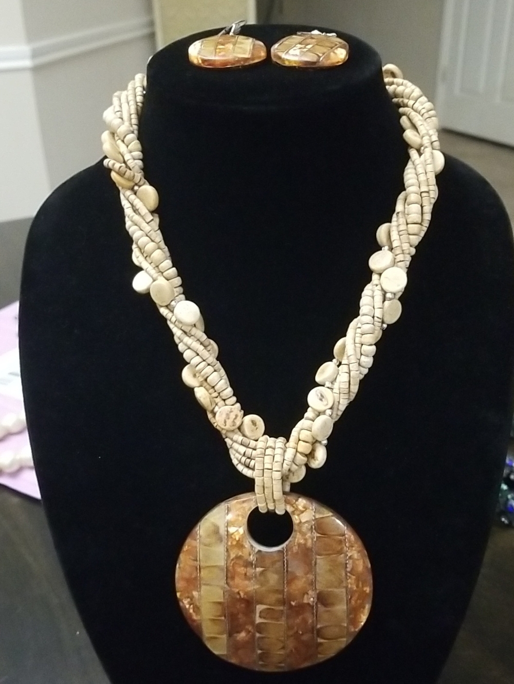 Vintage Necklace Earrings Set Chunky Medallion style